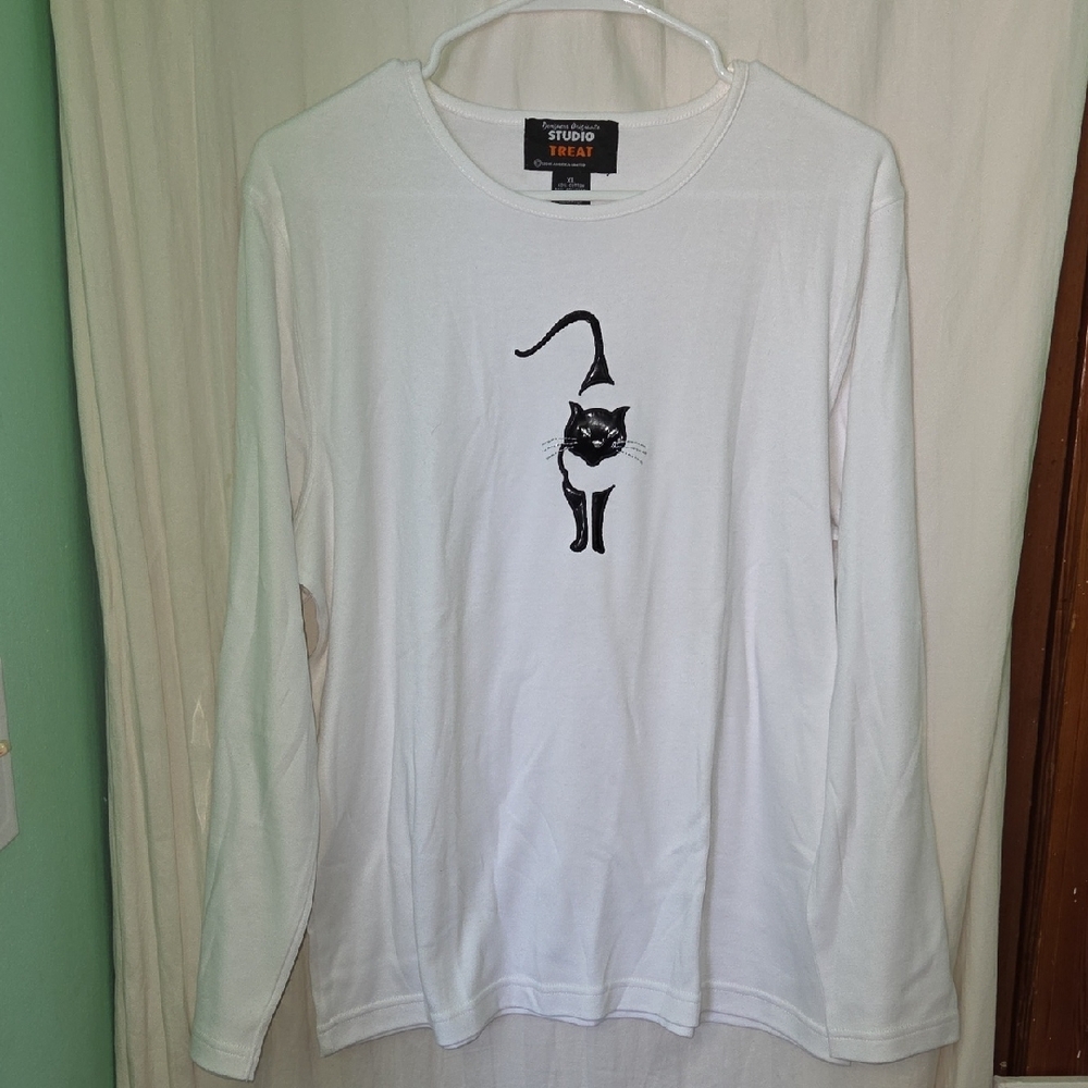 Vintage Y2k Studio Treat Embroidered Black Cat Long Sleeve Top